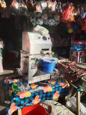 আখের রসের মেশিন