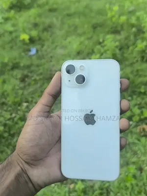 অ্যাপল আইফোন ১৩ ১২৮ জিবি হোয়াইট