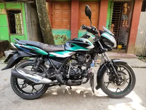 বাজাজ ডিসকভার ১১০ ২০২২ নীল
