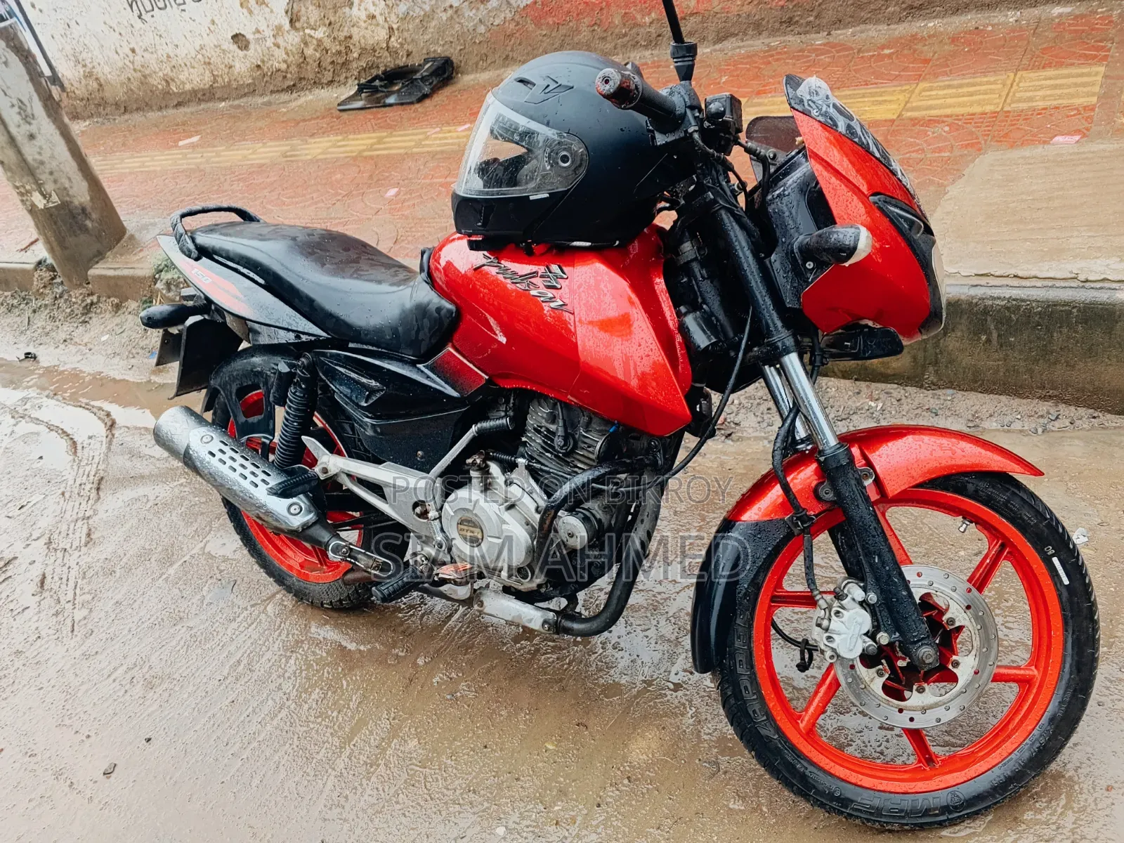 Bajaj Pulsar 150 2014 Red
