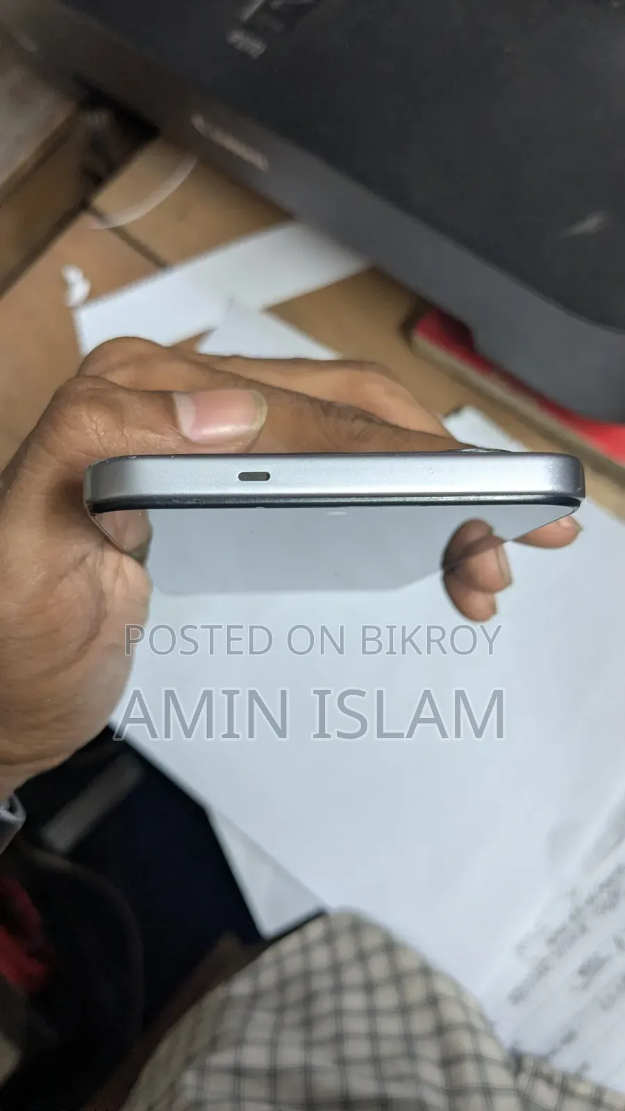 টেকনো স্পার্ক ৪০ ১২৮ জিবি