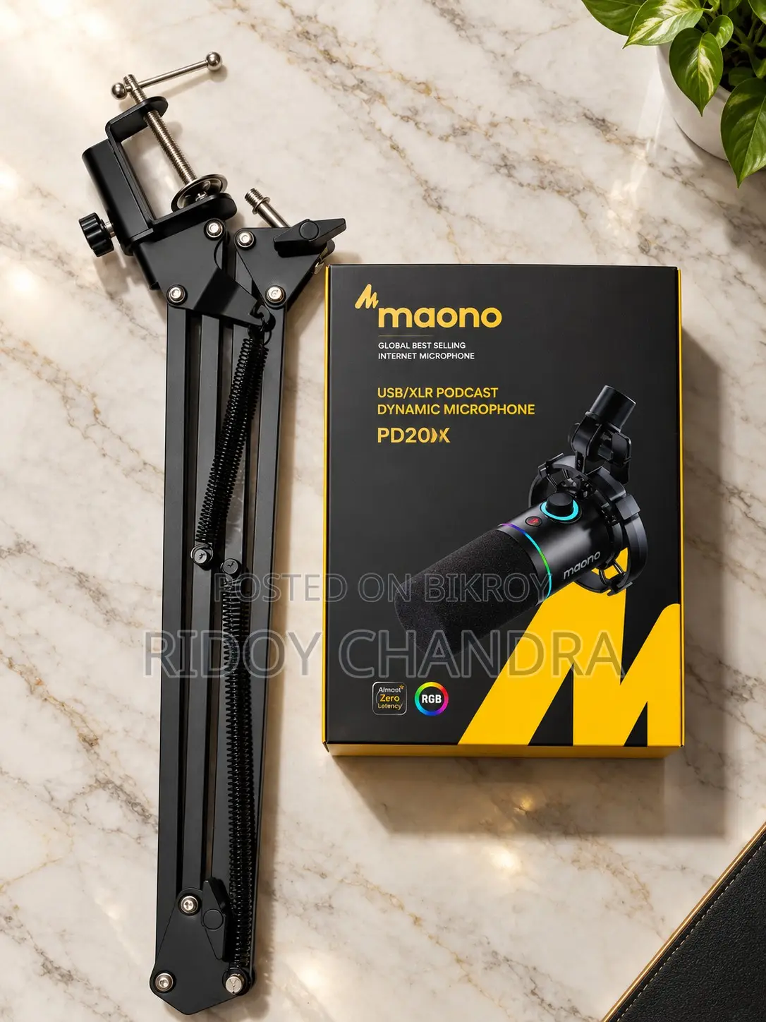 Maono PD200X USB/XLR Dynamic Microphone With Free Boom Arm Stand