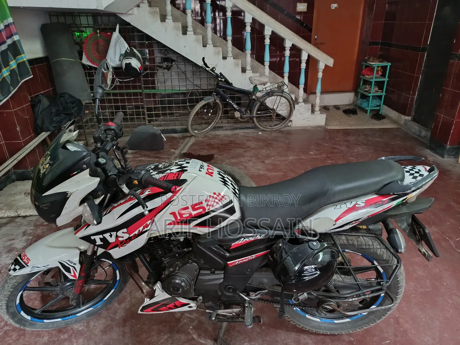 TVS Apache RTR 160 2V 2014 White