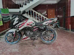 TVS Apache RTR 160 2V 2014 White