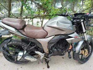 Suzuki Gixxer 2021 Silver