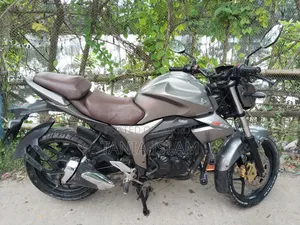 Suzuki Gixxer 2021 Silver