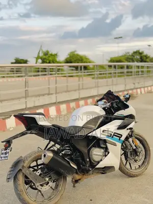 New CFMoto 300SR 2026 White