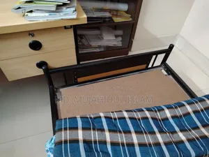 Regal Metal Bed