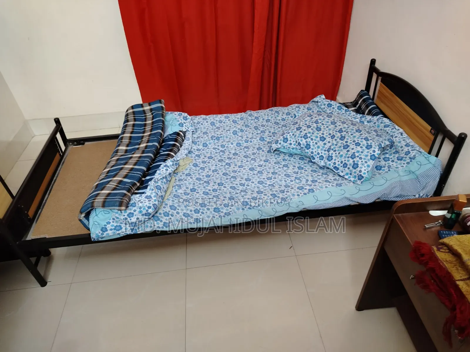 Regal Metal Bed