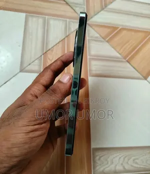 রিয়েলমি ১২+ ২৫৬ জিবি ব্লু