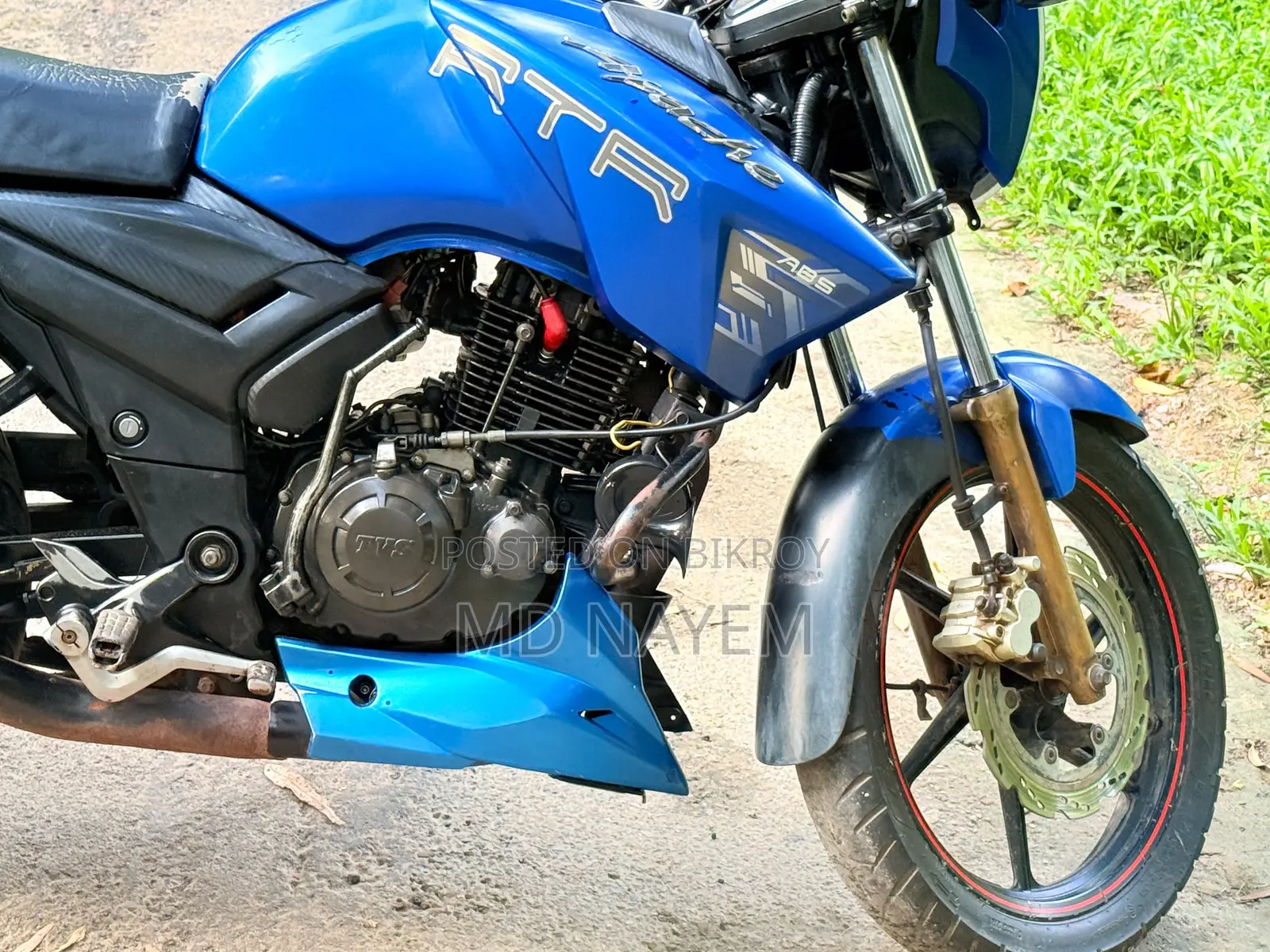 টিভিএস আপাচি আরটিআর ১৬০ টুভি ২০১৭ নীল