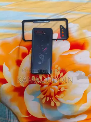 আসুস আরওজি ফোন ৫ ২৫৬ জিবি ব্ল্যাক