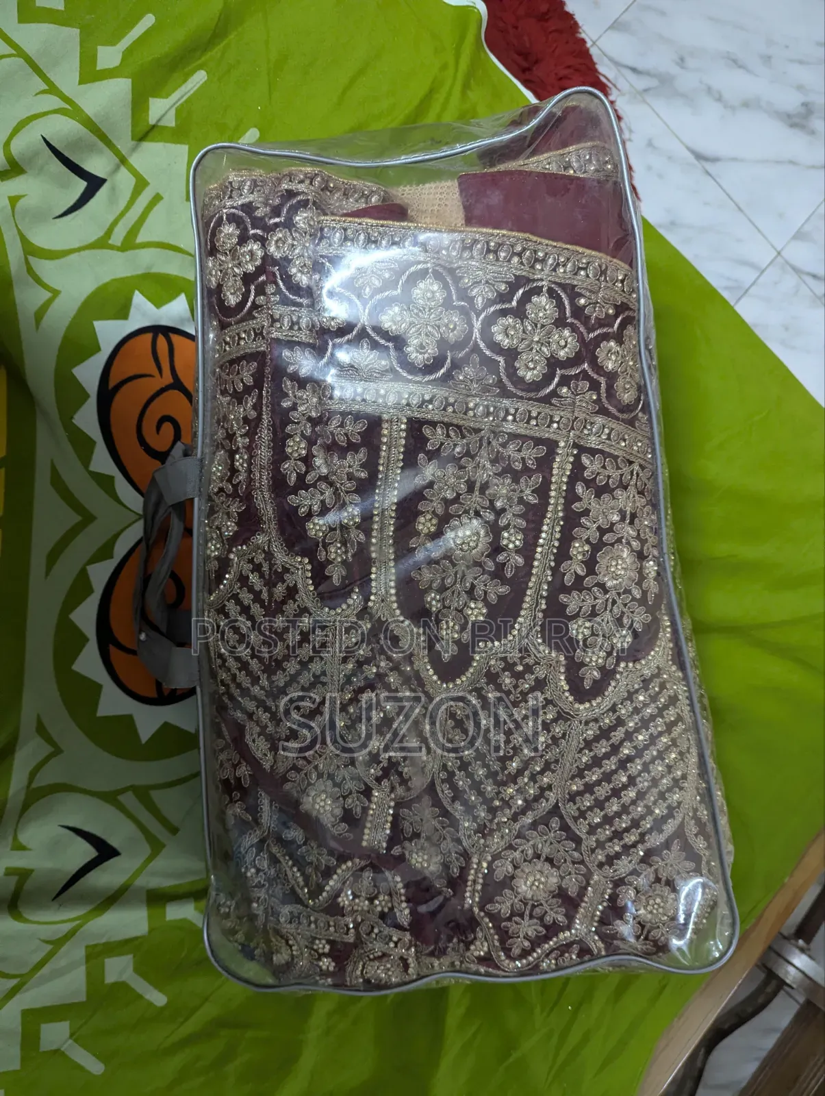 সম্পূর্ণ নতুন লেহেঙ্গা বিক্রয় করা হবে