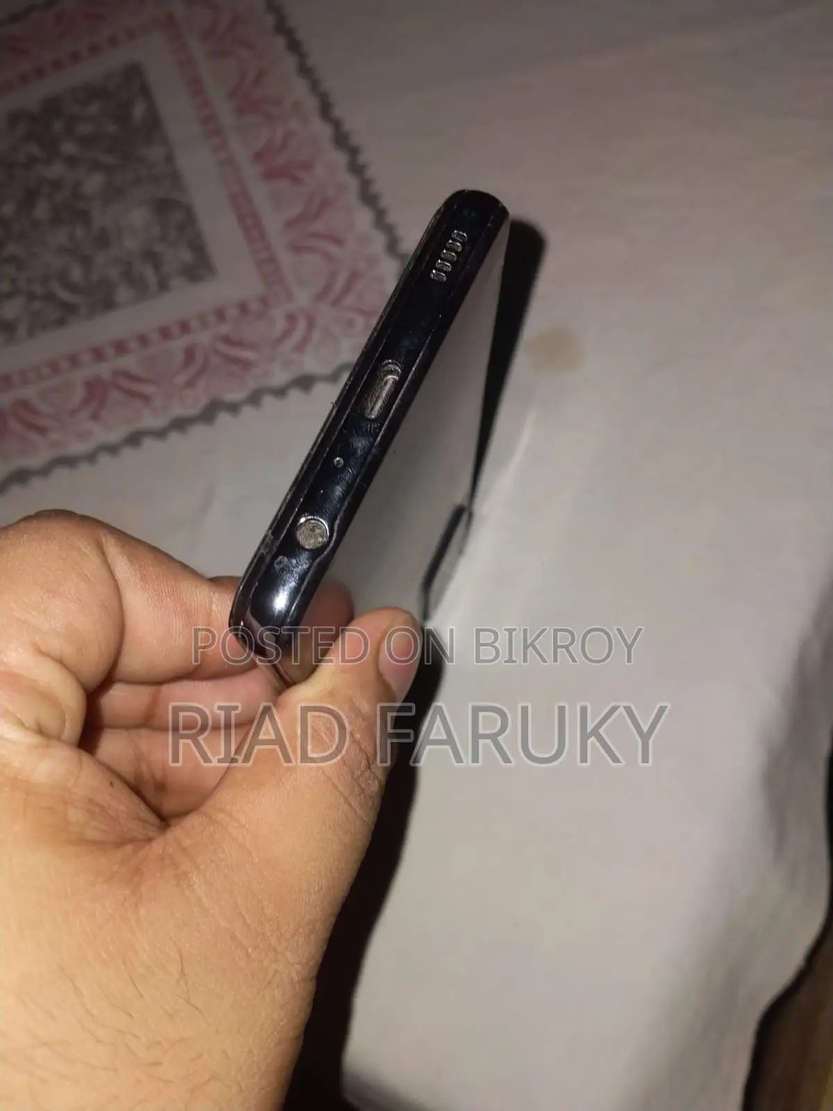 স্যামসাং গ্যালাক্সি এ৫২ ১২৮ জিবি ব্ল্যাক