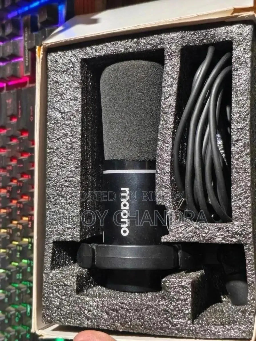 Maono PD200X USB/XLR Dynamic Microphone With Free Boom Arm Stand