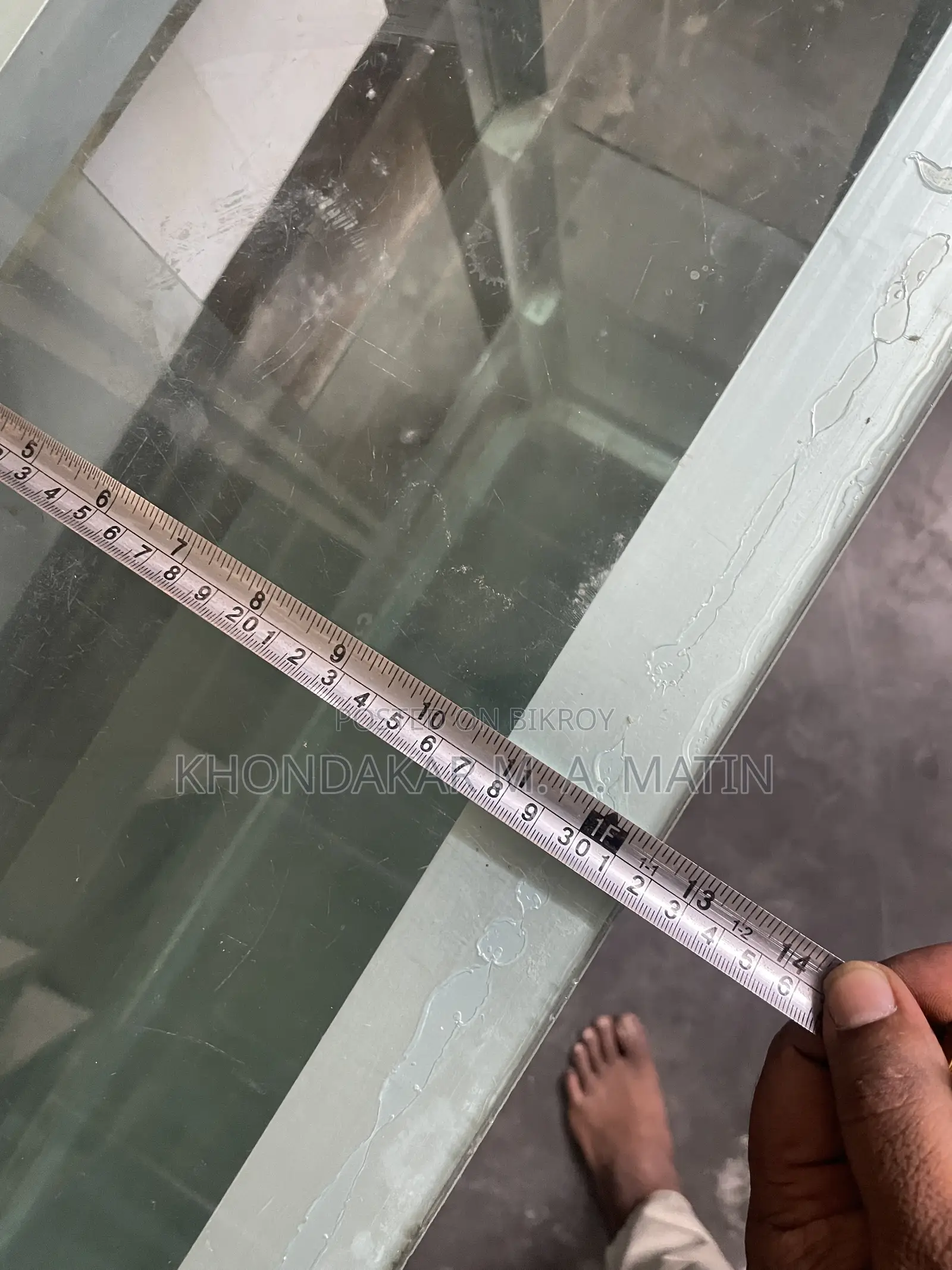 গ্লাস শোকেস ১০ মিলি