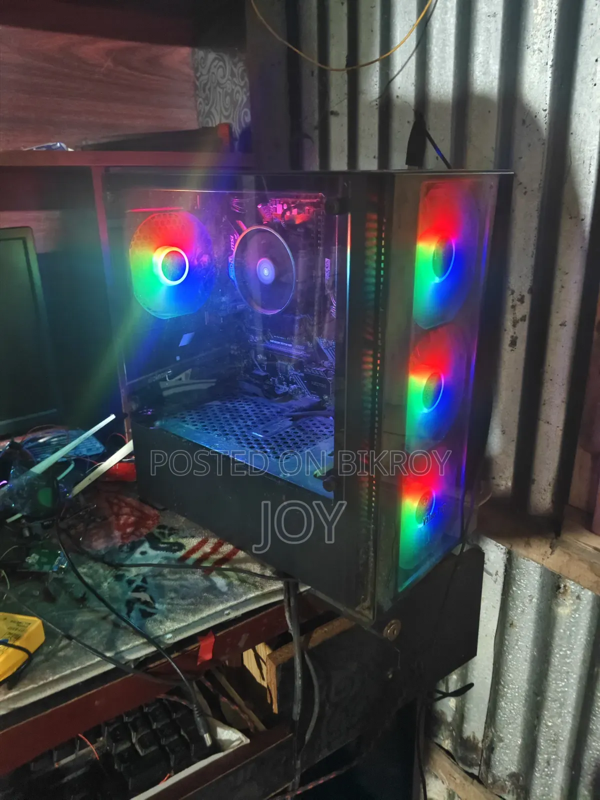 Desktop Computer MSI model 16GB AMD Ryzen 5 SSD 256GB