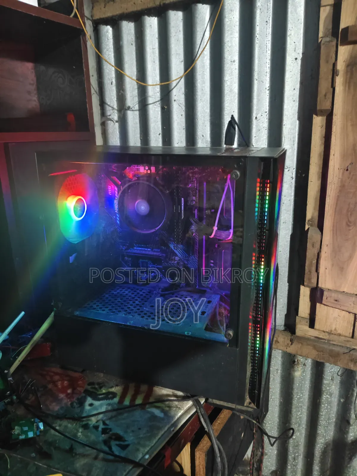 Desktop Computer MSI model 16GB AMD Ryzen 5 SSD 256GB