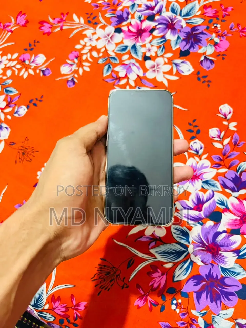 অ্যাপল আইফোন ১৩ প্রো ১২৮ জিবি গোল্ড