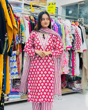 Skin Print Three Piece