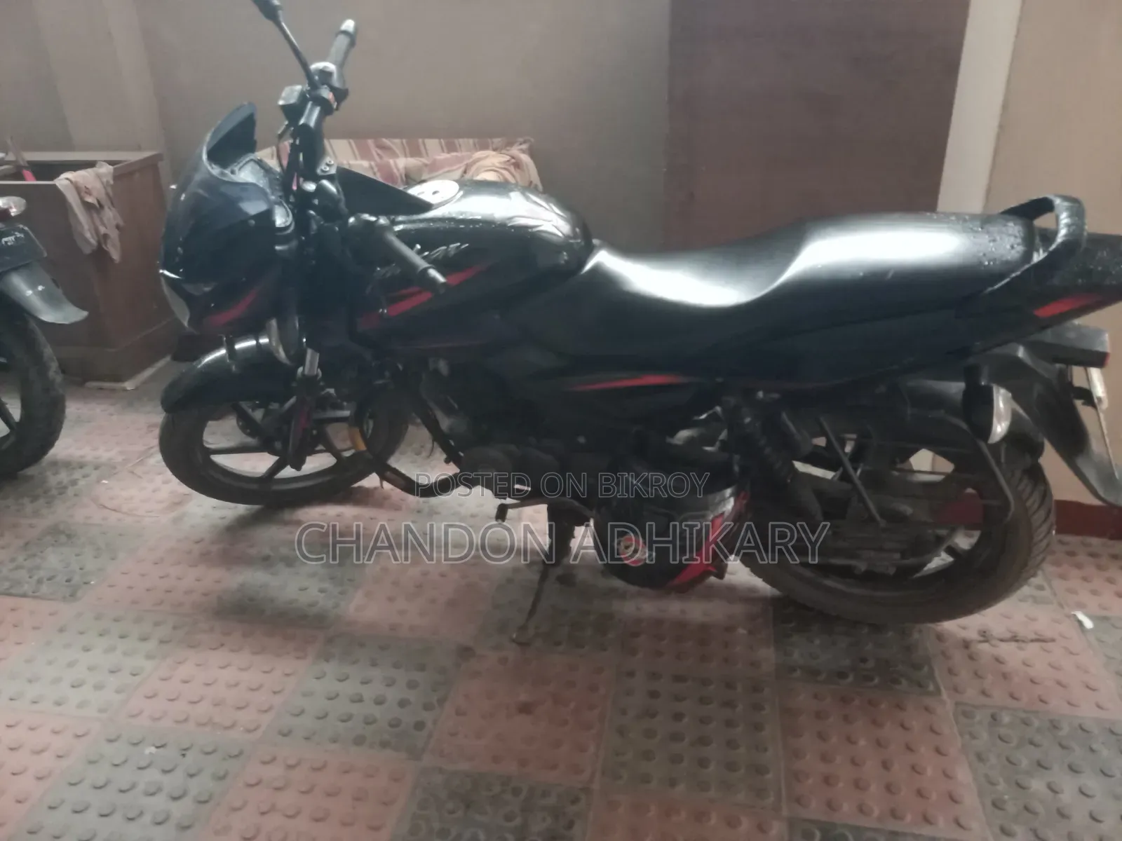 বাজাজ পালসার ১৫০ ২০২০ কালো