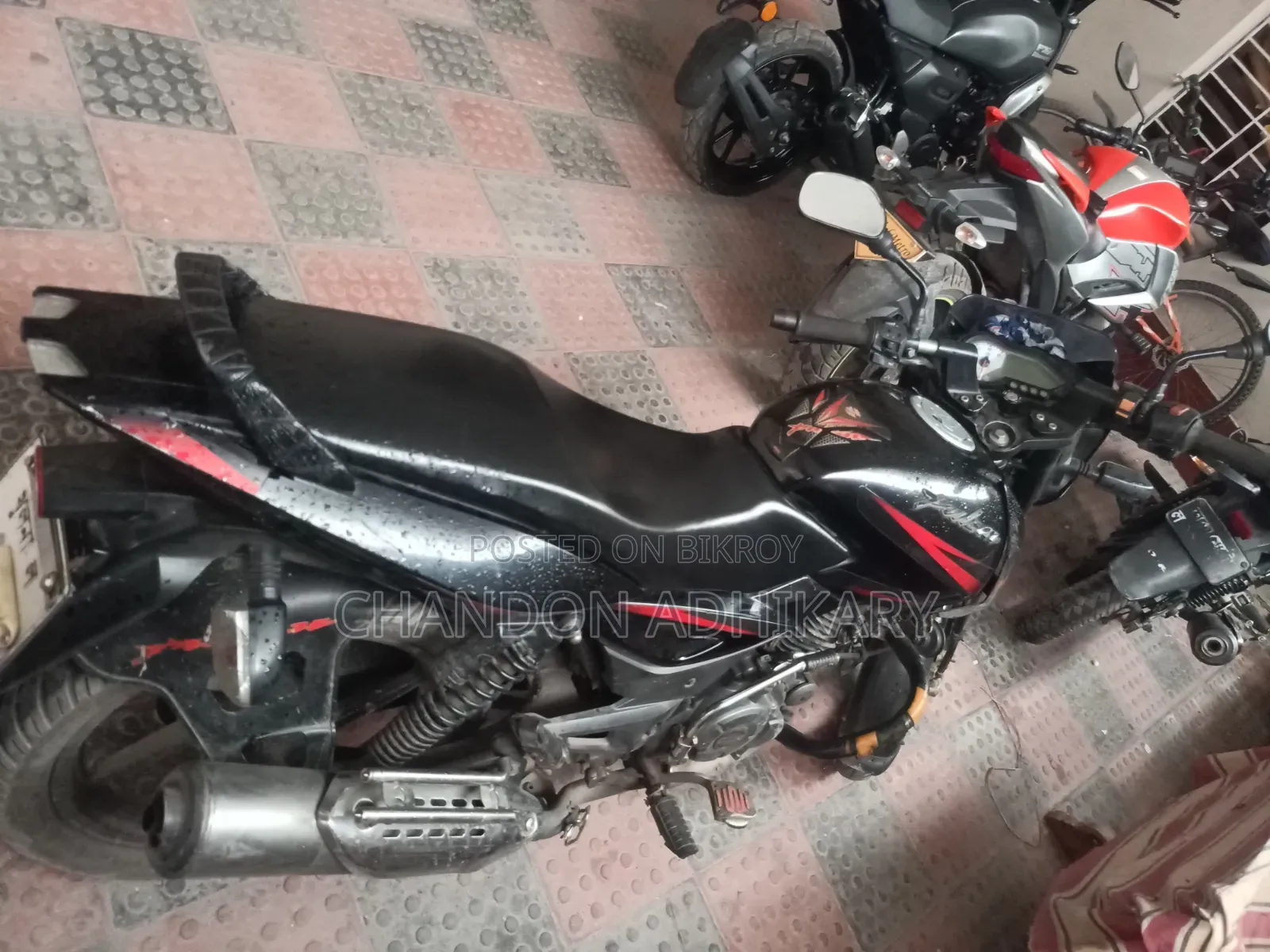 বাজাজ পালসার ১৫০ ২০২০ কালো