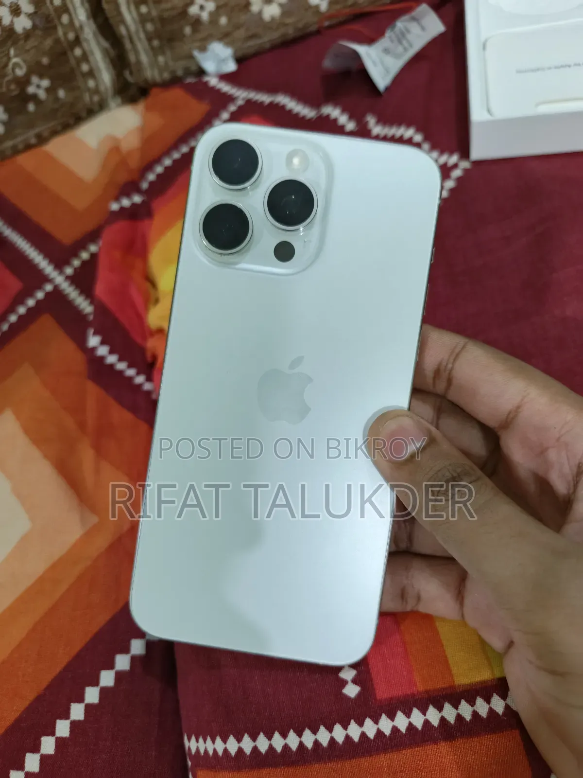 New Apple iPhone 15 Pro Max 256 GB White