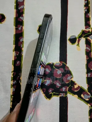 অ্যাপল আইফোন ১৬ প্রো ১২৮ জিবি কালো