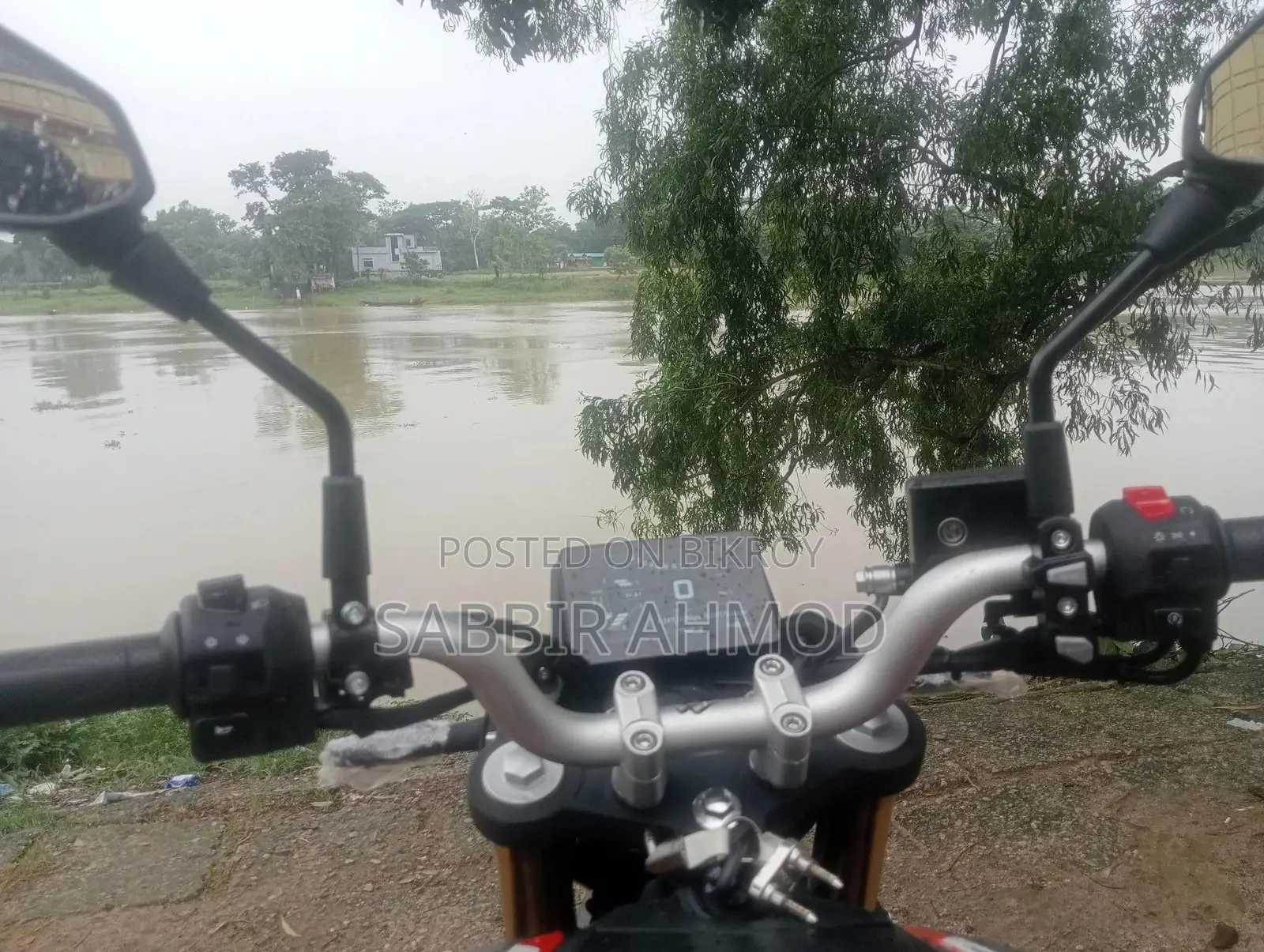 কিউজে মোটর মনস্টার এসআরকে ১৮০ ২০২৬ ব্ল্যাক
