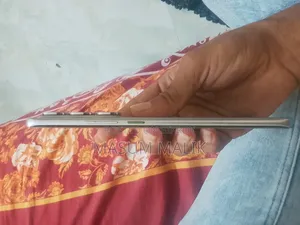 ইনফিনিক্স হট ৬০ প্রো+ ১২৮ জিবি সিলভার