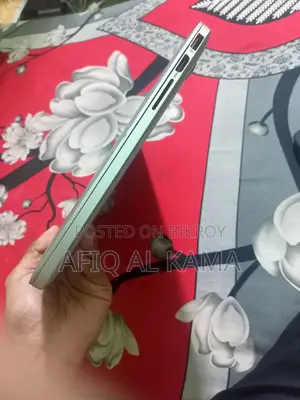ল্যাপটপ অ্যাপল ম্যাকবুক ২০১৩ ৮জিবি ইন্টেল কোর আই৫ এসএসডি ১২৮জিবি