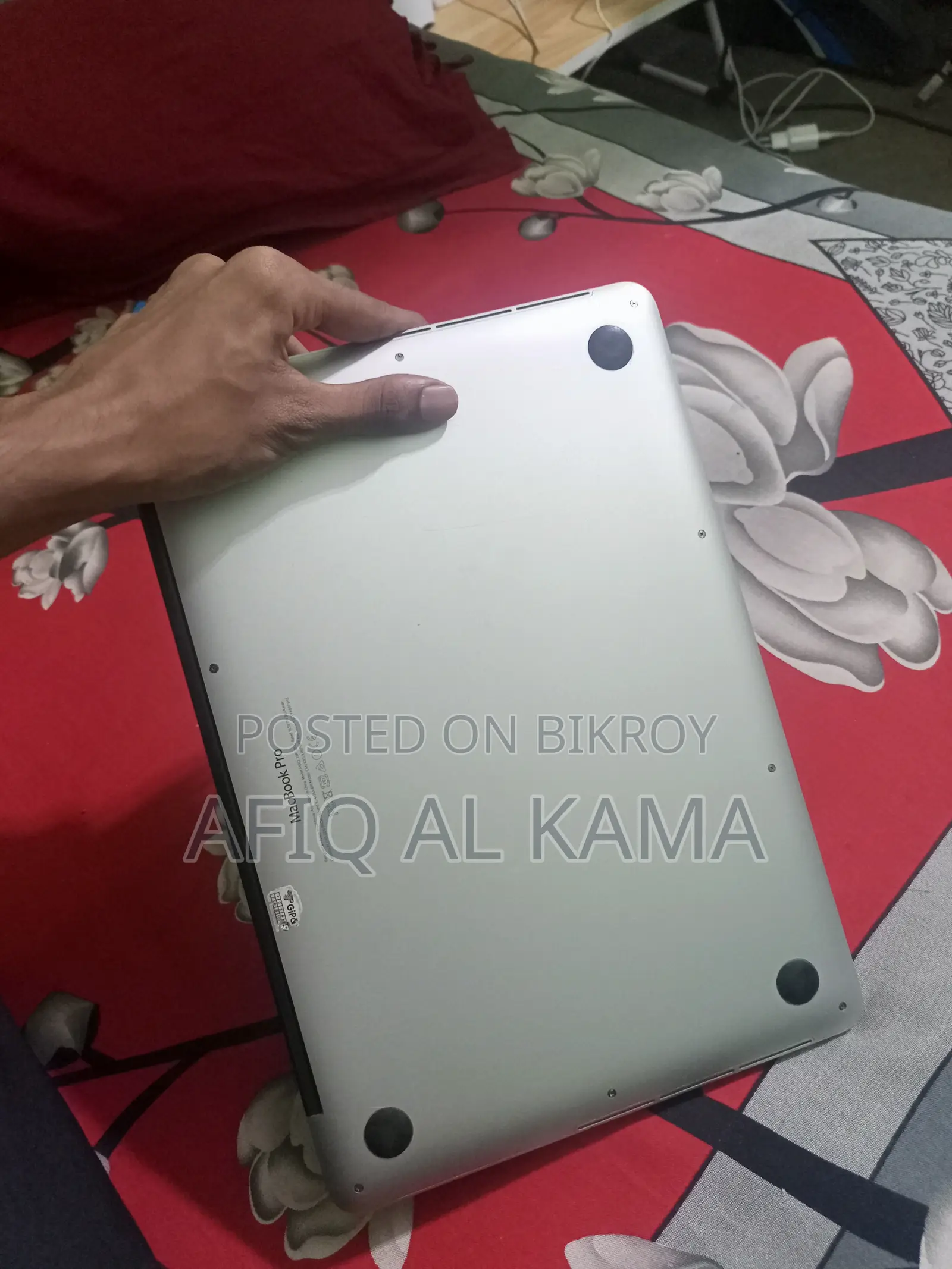 ল্যাপটপ অ্যাপল ম্যাকবুক ২০১৩ ৮জিবি ইন্টেল কোর আই৫ এসএসডি ১২৮জিবি