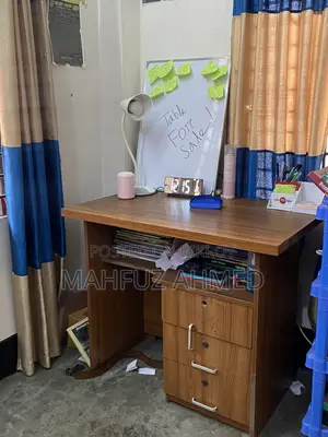 Reading Table