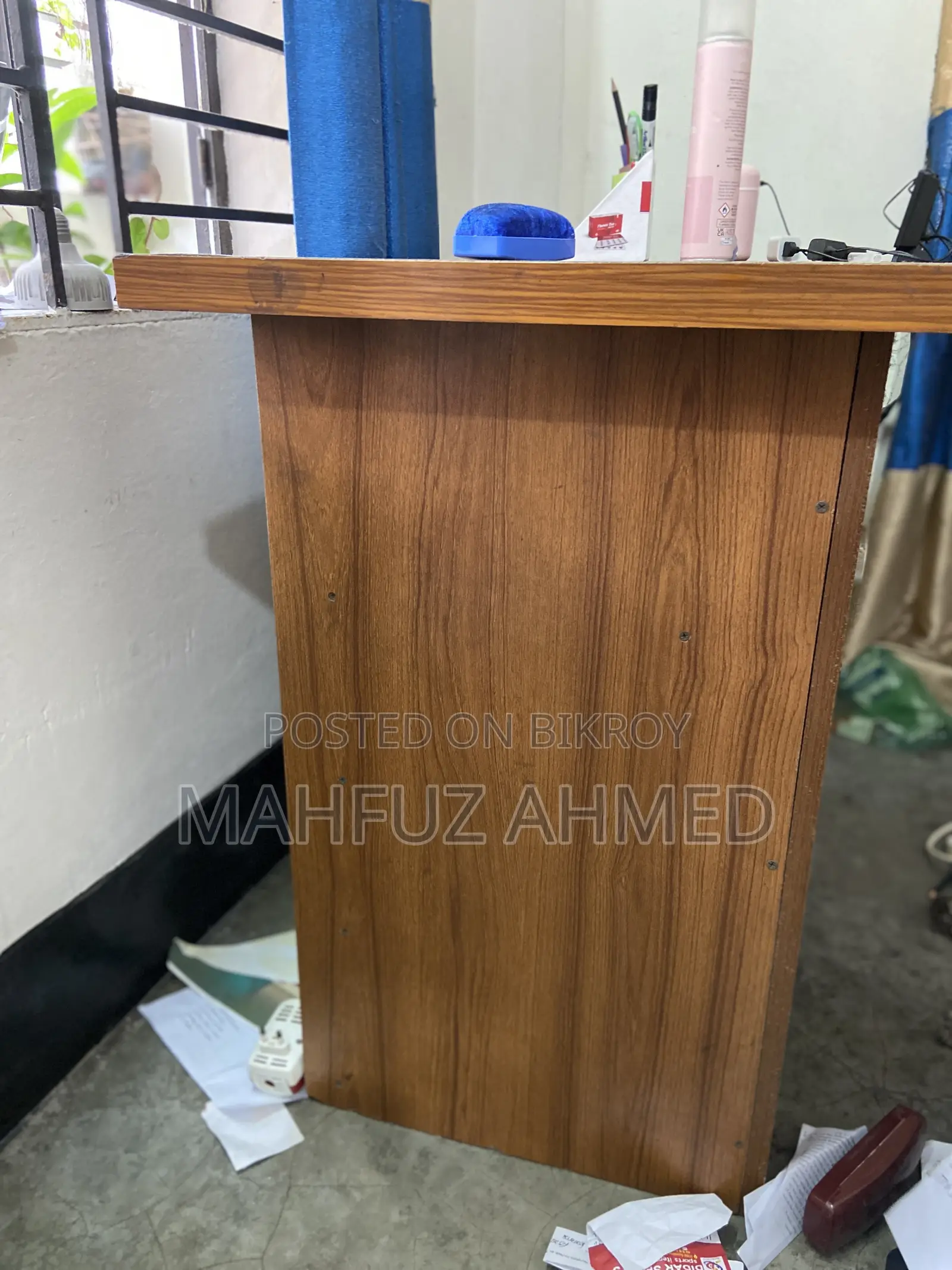 Reading Table