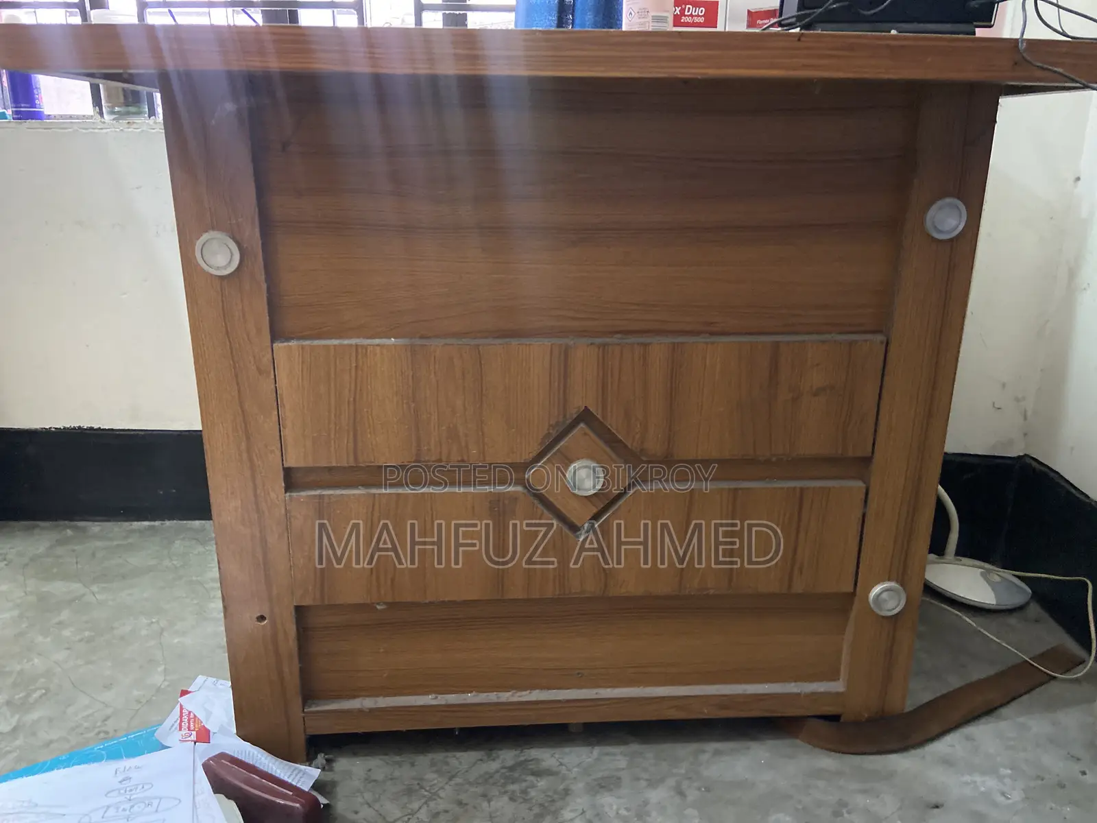 Reading Table