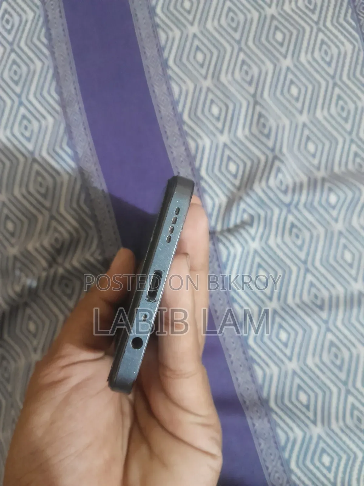 রিয়েলমি নোট ৫০ ১২৮ জিবি ব্ল্যাক