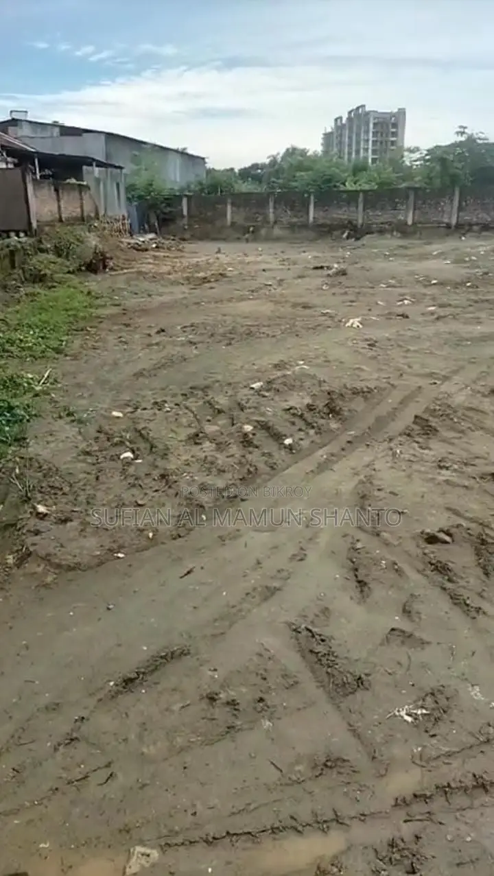 ১২৫০ বর্গফুট জমি শেয়ার