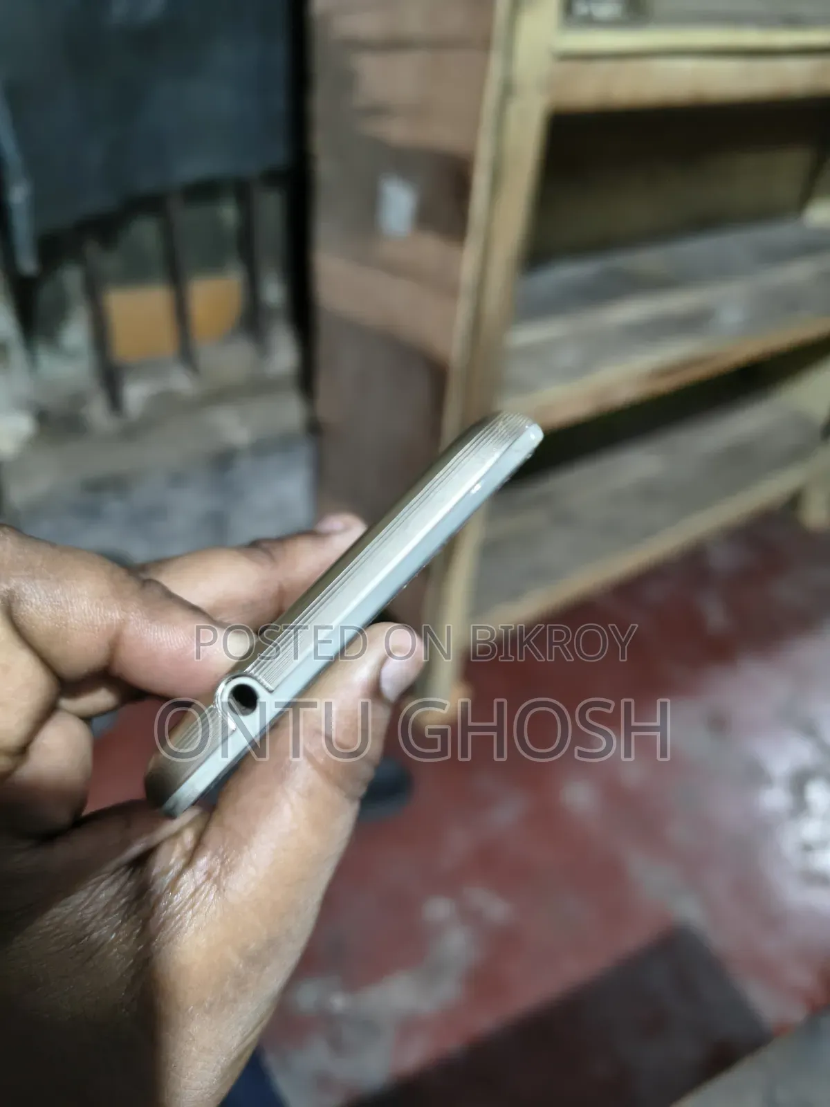 Samsung Galaxy J2 8 GB Rose Gold