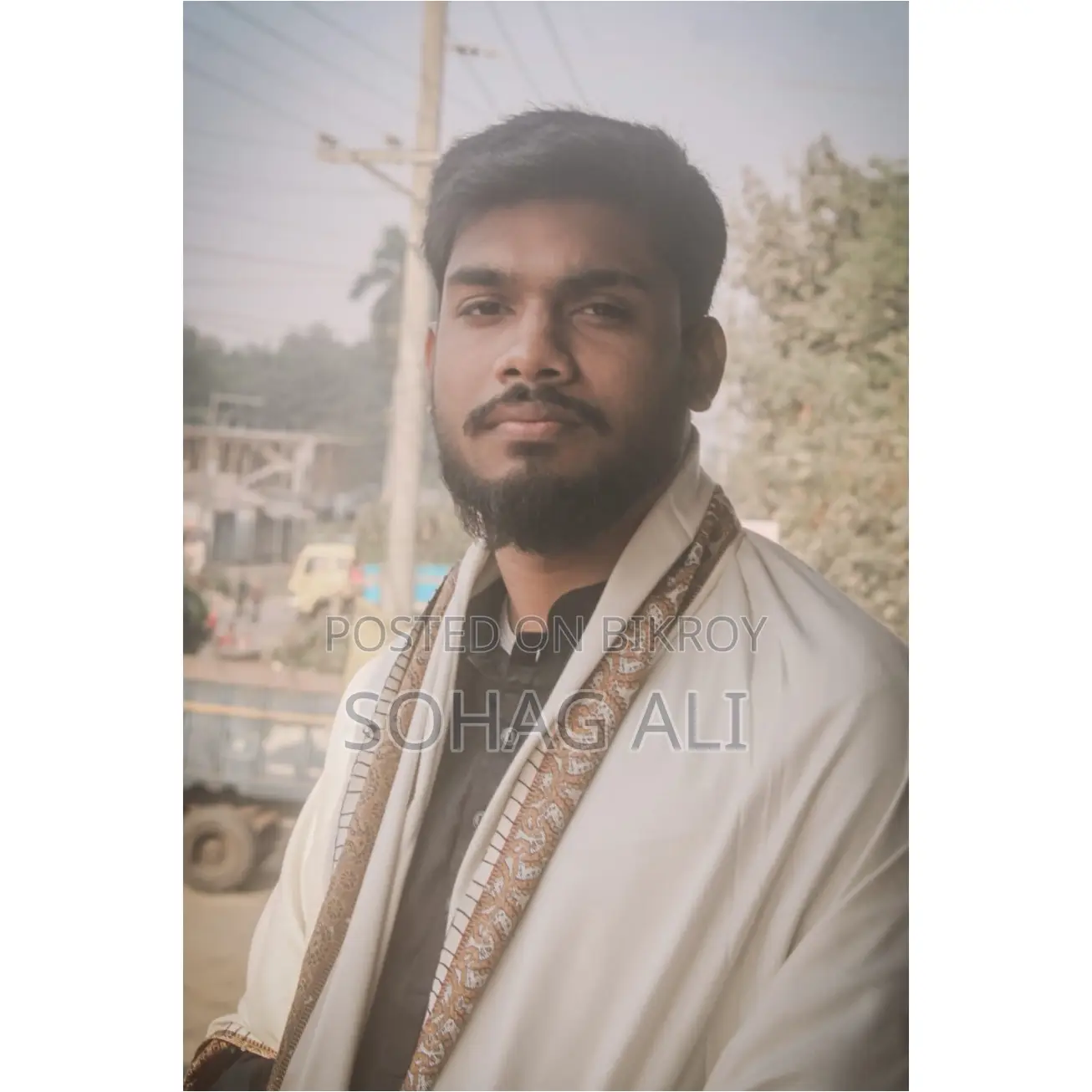 শোরুম সহকারী সুপারভাইজার।