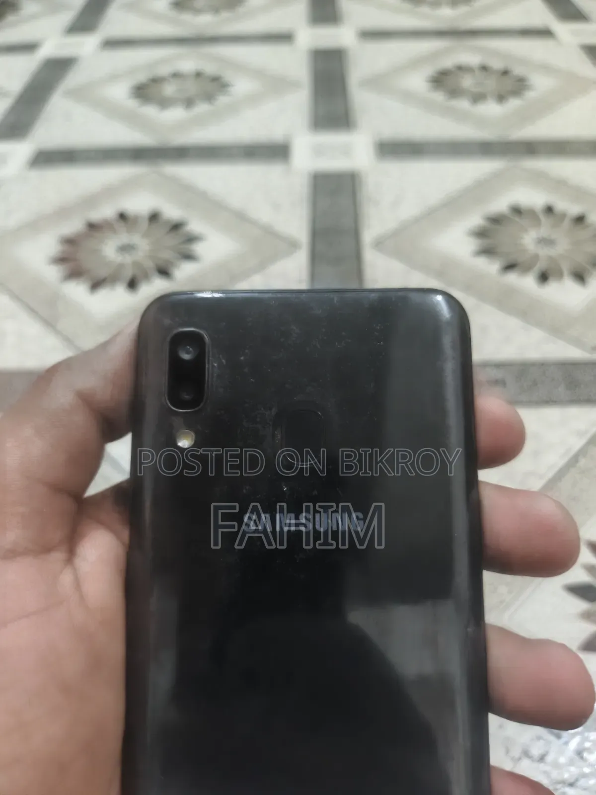 Samsung Galaxy A20 32 GB Black