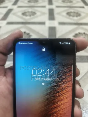 Samsung Galaxy A20 32 GB Black