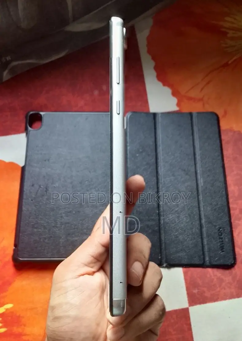 Walton Walpad 8G 64 GB Gray