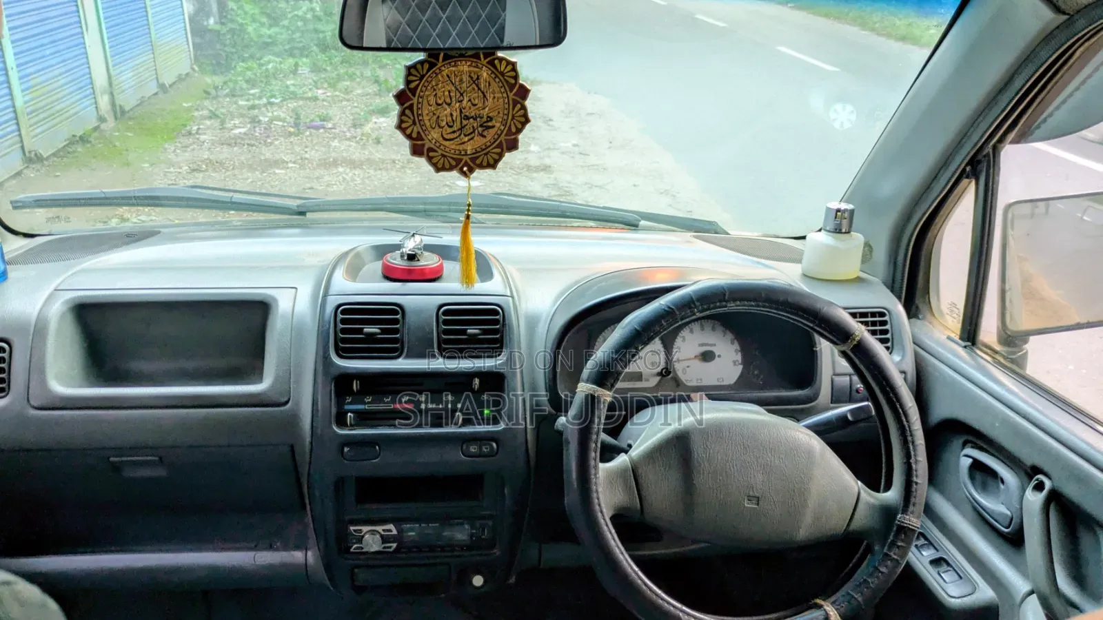 সুজুকি ওয়াগন আর ২০০৫ কালো