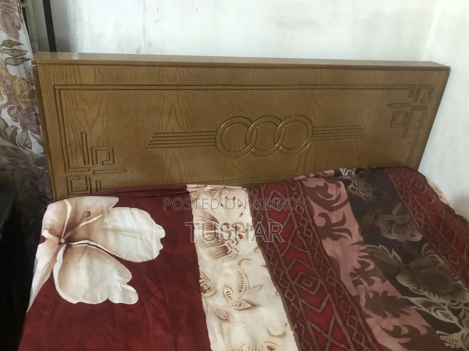 Semi Double Bed With Toshok Sale