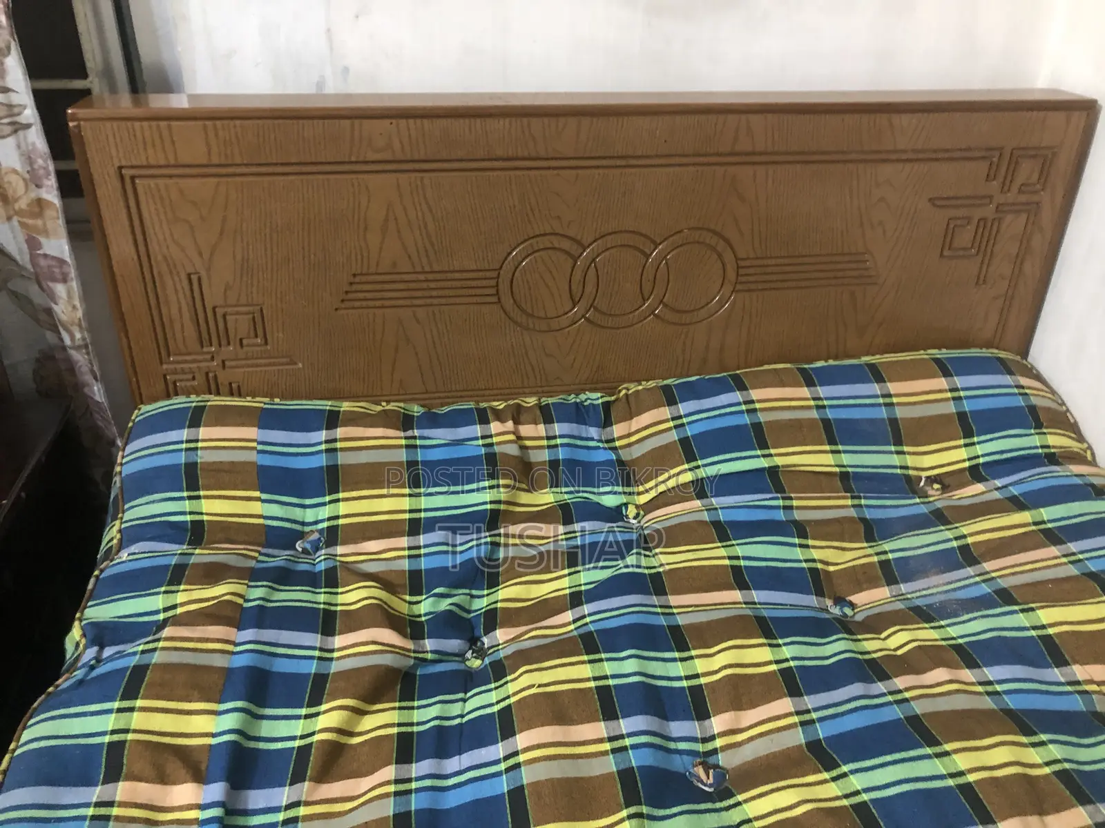 Semi Double Bed With Toshok Sale