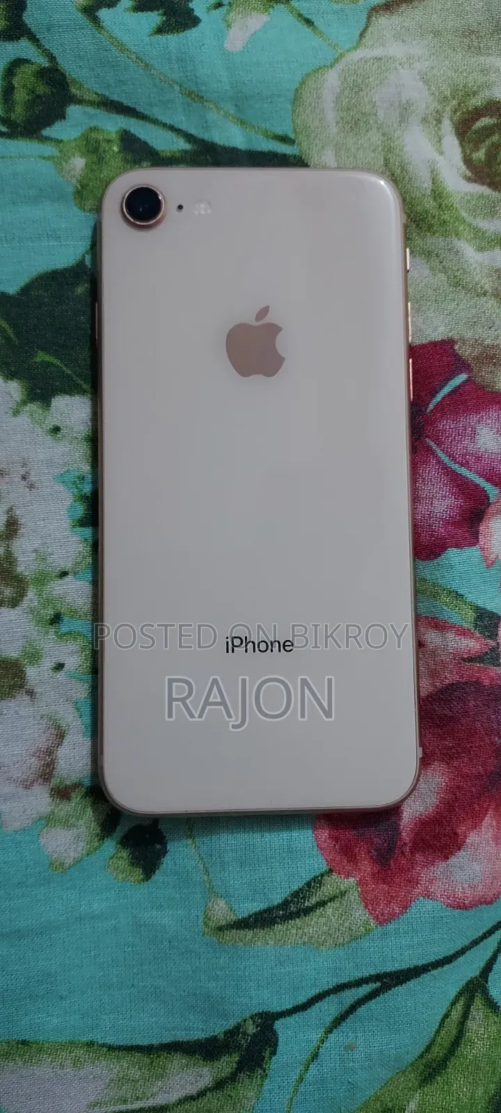 Apple iPhone 8 64 GB Gold