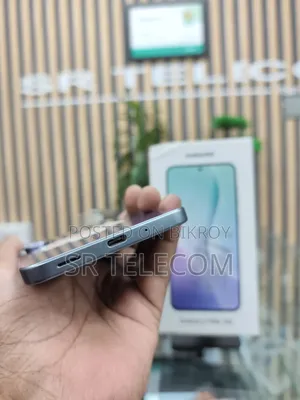 Samsung Galaxy M56 5G 128 GB Yellow