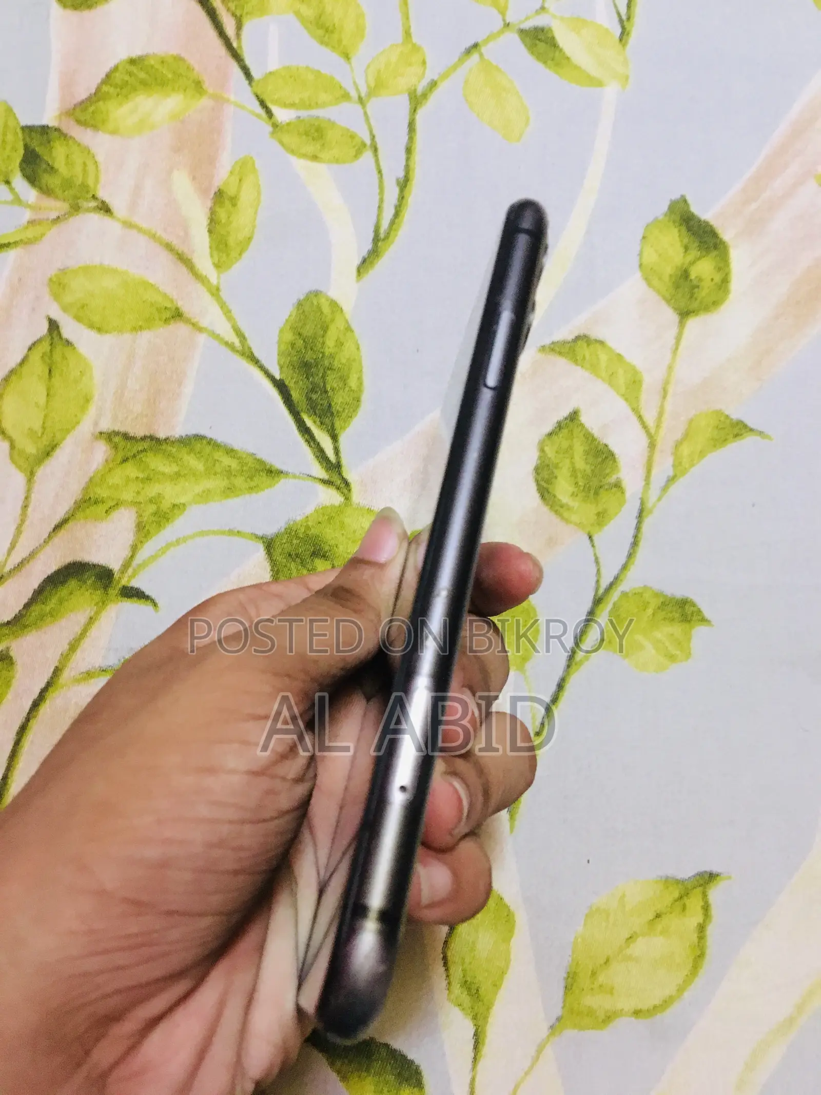 অ্যাপল আইফোন ১১ ১২৮ জিবি ব্ল্যাক