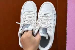 Want to sell shoes