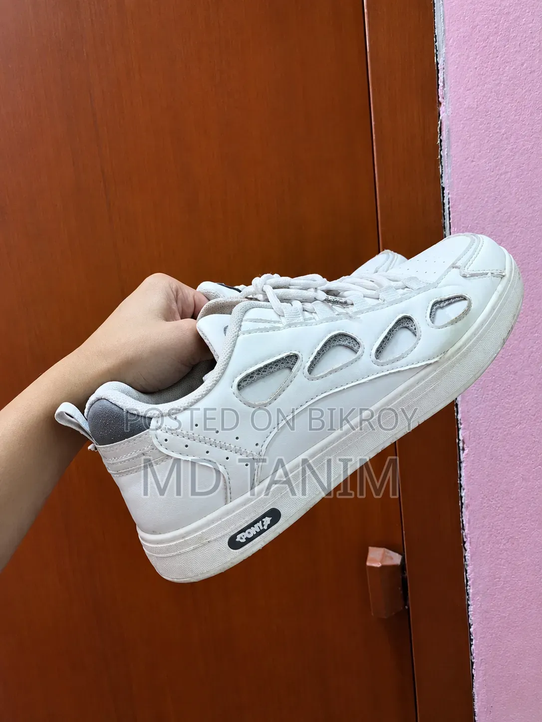 Want to sell shoes